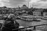 Door de Turkse AK Partij georganiseerde activiteiten op het Taksim plein in Istanbul vanwege Internationale Vrouwendag in aanwezigheid van de Burgemeester van Beyoglu ( Istanbul )